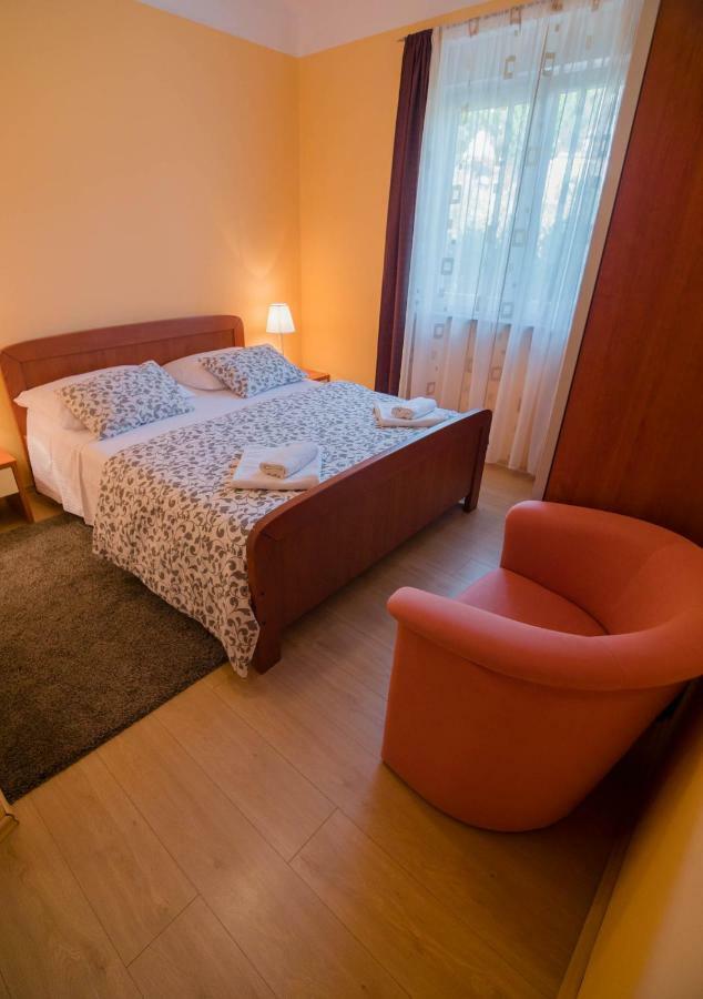 Apartments Villa Kristina Supetarska Draga Eksteriør billede